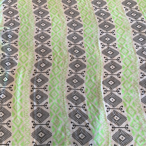 Green Multicolor Chiffon Sheer Fabric - Picture 3 of 3